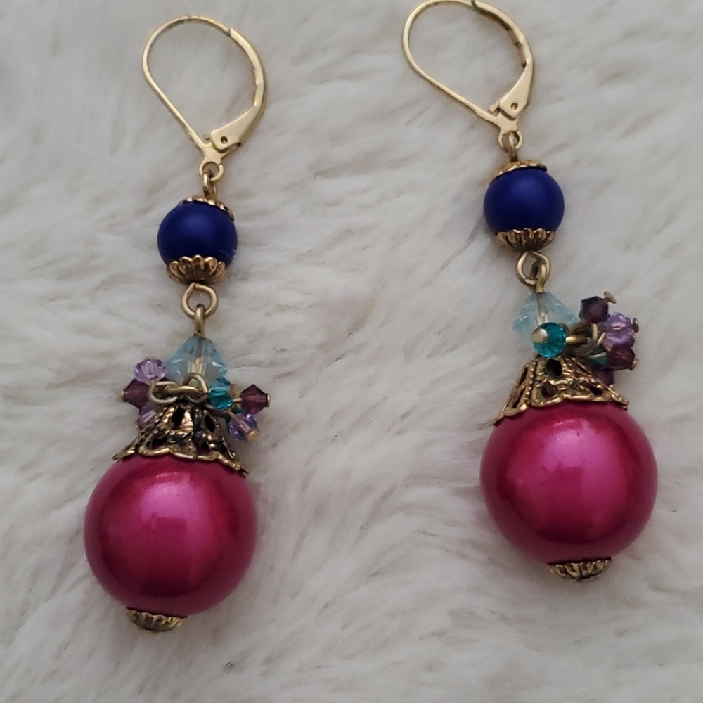 Cache Drop Earrings - Picture 4 of 8